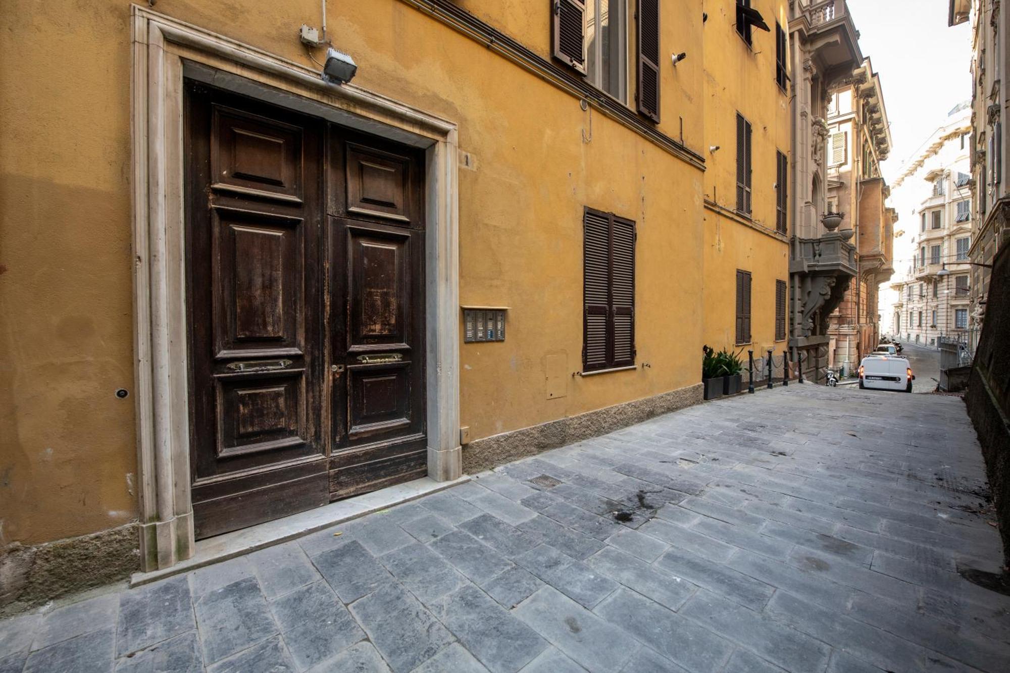258 - The Loft In Largo Zecca - Luxury Nel Cuore Di Genova Buitenkant foto